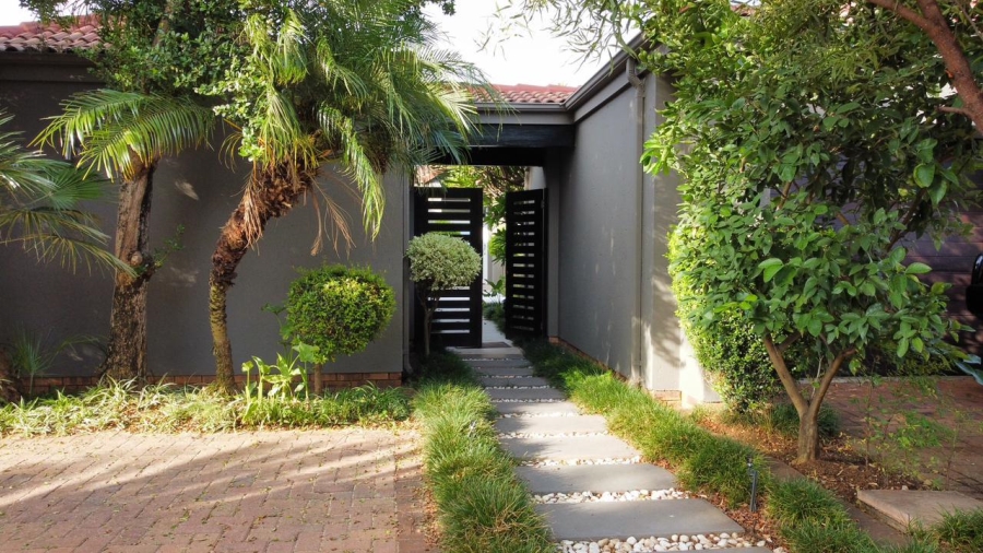 5 Bedroom Property for Sale in Pecanwood Estate North West